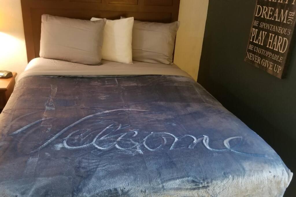 Osu 2 Queen Beds Hotel Room 117 Wi-Fi Stillwater Exterior foto